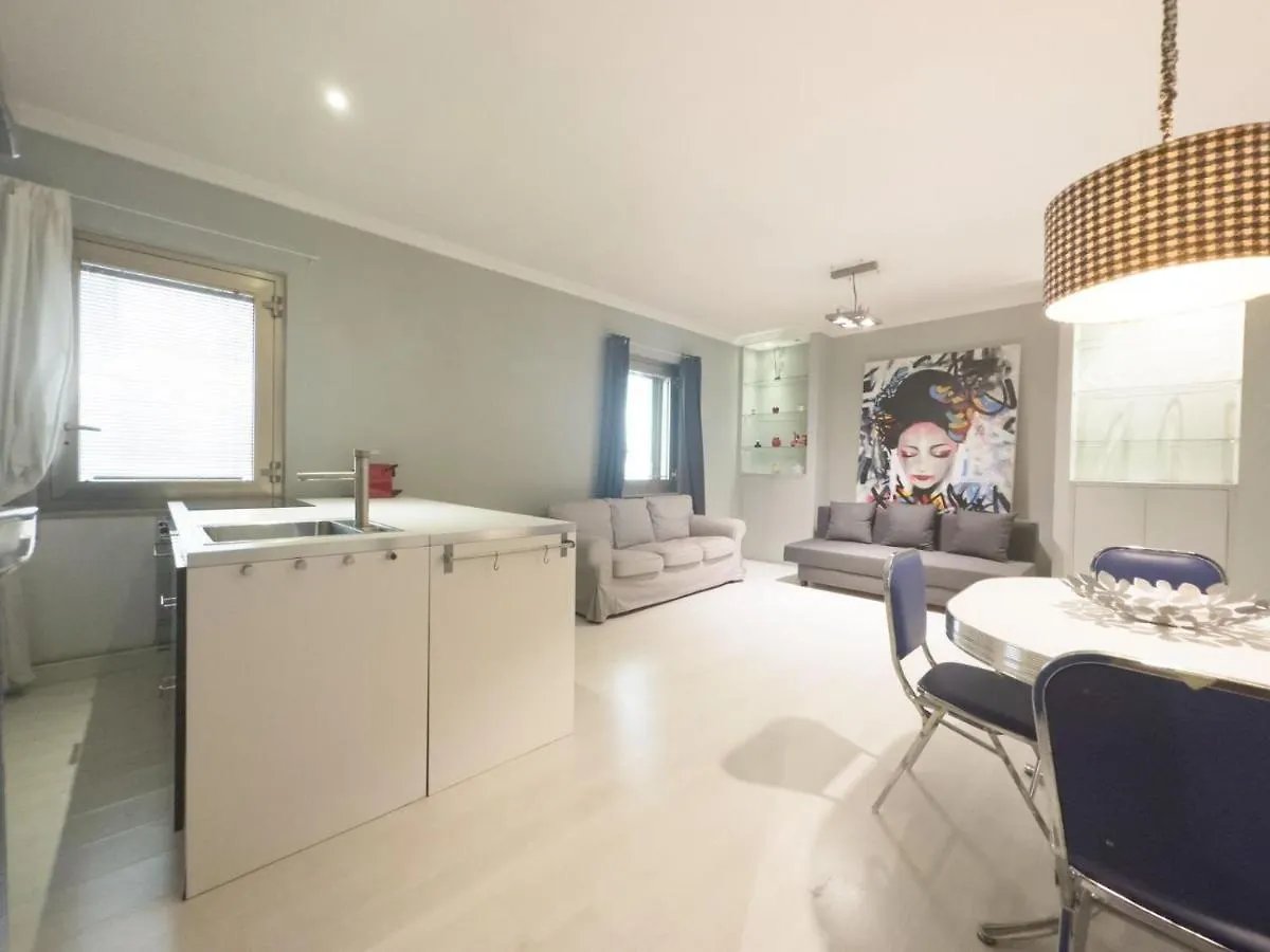 Machiya 128 Apartment Bari 0*,